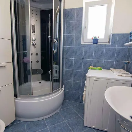 In 35946 Appartement Mali Lošinj