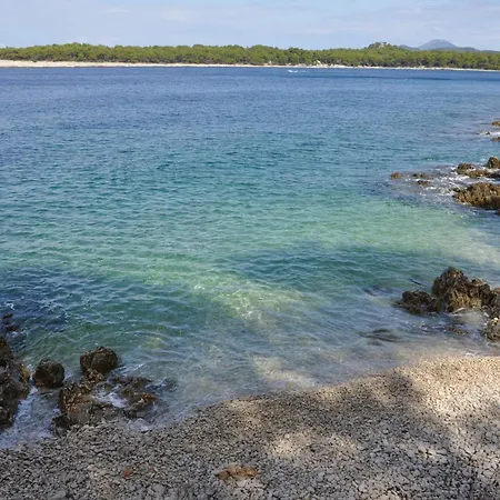 In 35946 * Mali Losinj